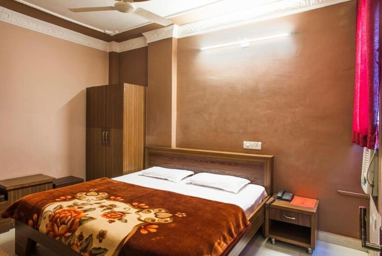 Hotel Novelty Джамму Экстерьер фото